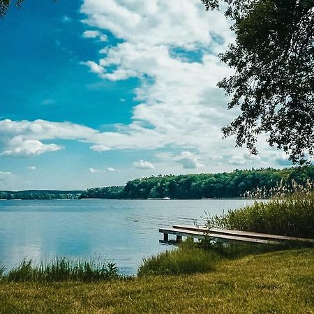Holzhaus Direkt Am See Priepert Экстерьер фото