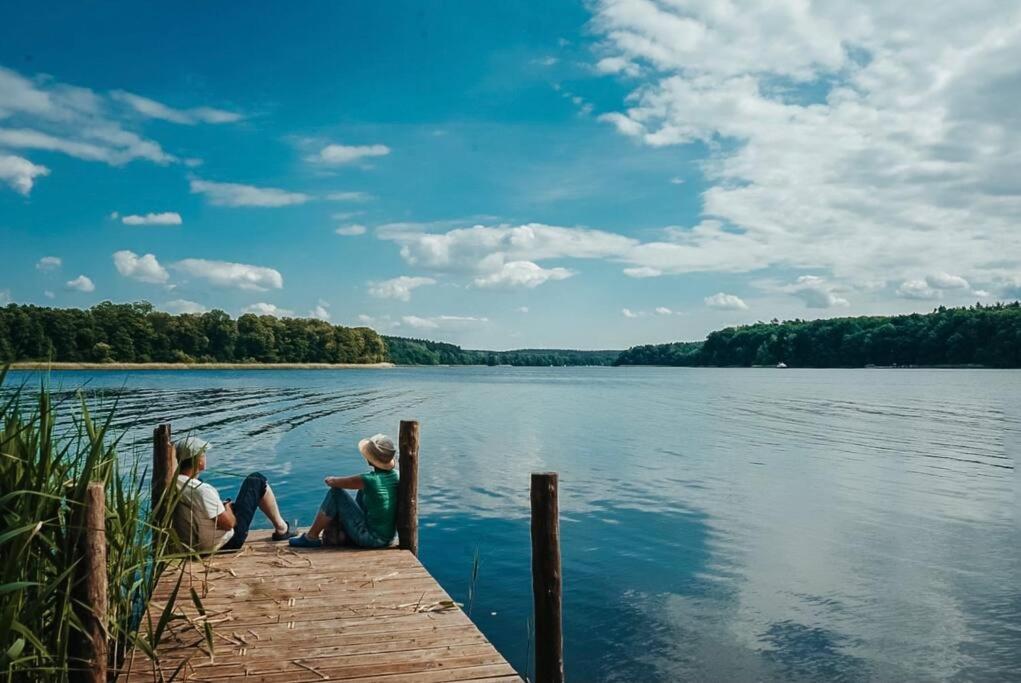 Holzhaus Direkt Am See Priepert Экстерьер фото