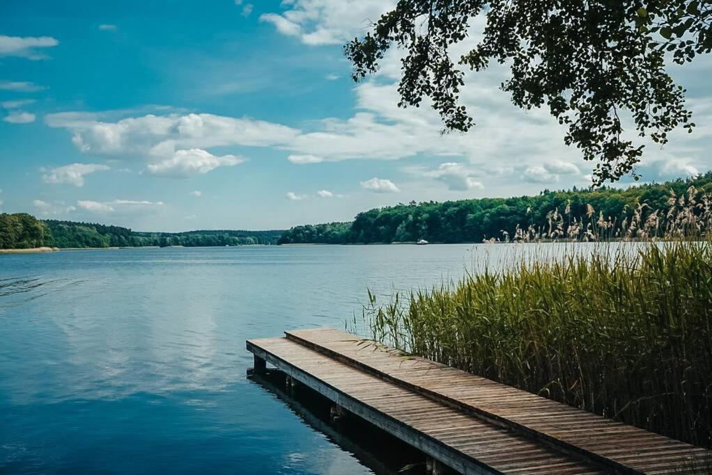 Holzhaus Direkt Am See Priepert Экстерьер фото