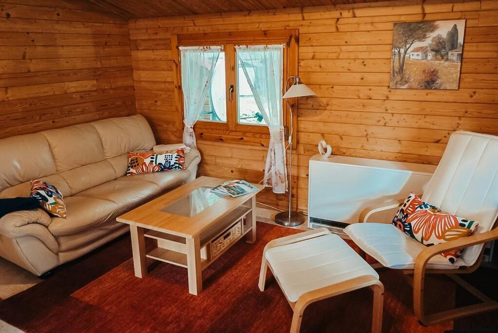 Holzhaus Direkt Am See Priepert Экстерьер фото